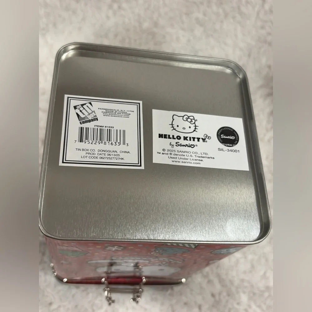 Hello Kitty Kit - Picture 2 of 2